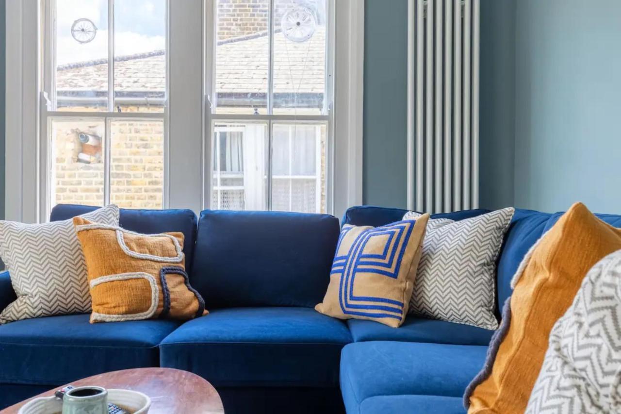 Luxuriously Designed 3 Bedroom Apartment In Clapham Londen Buitenkant foto