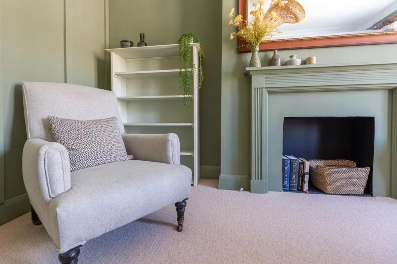 Luxuriously Designed 3 Bedroom Apartment In Clapham Londen Buitenkant foto